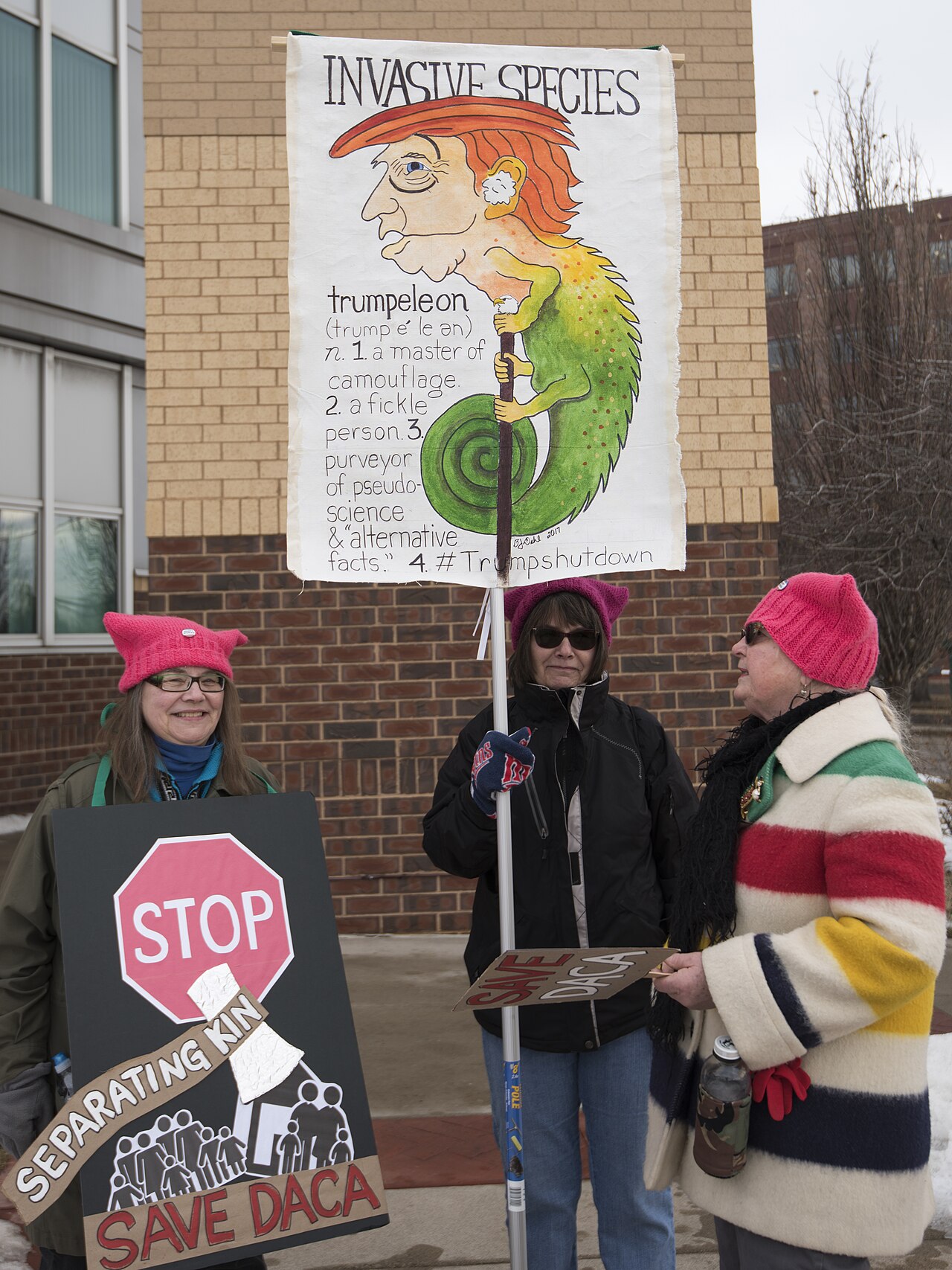 Immigrant-rights demonstrators at a protest in support of immigrants. Photo by Fibonacci Blue, via Wikimedia Commons (CC BY 2.0).